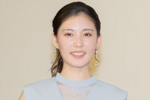 北香那、夜ドラ『替え玉ブラヴォー！』完成会見に登場