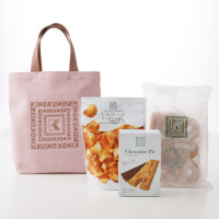 ピケカフェ「福袋2026」発売決定！ 限定デザインのバッグ＆ステッカー