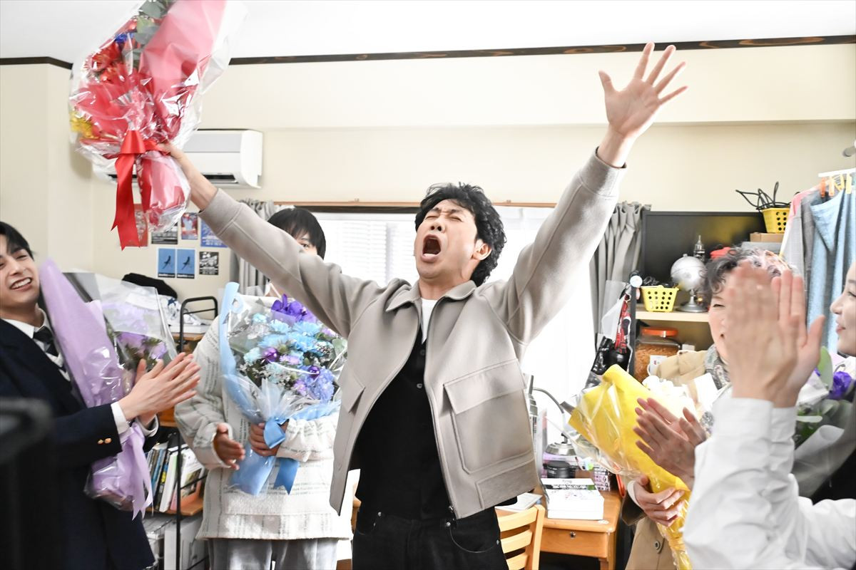 宮崎あおい、まさかの大号泣！　『ちょっとだけエスパー』大泉洋らキャスト陣クランクアップ