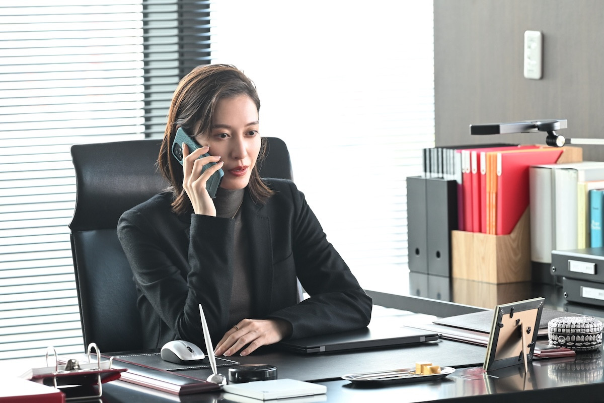 『終幕のロンド』最終回 “鳥飼”草なぎ剛と“真琴”中村ゆりの関係が暴かれ、裁判は思わぬ展開を迎える