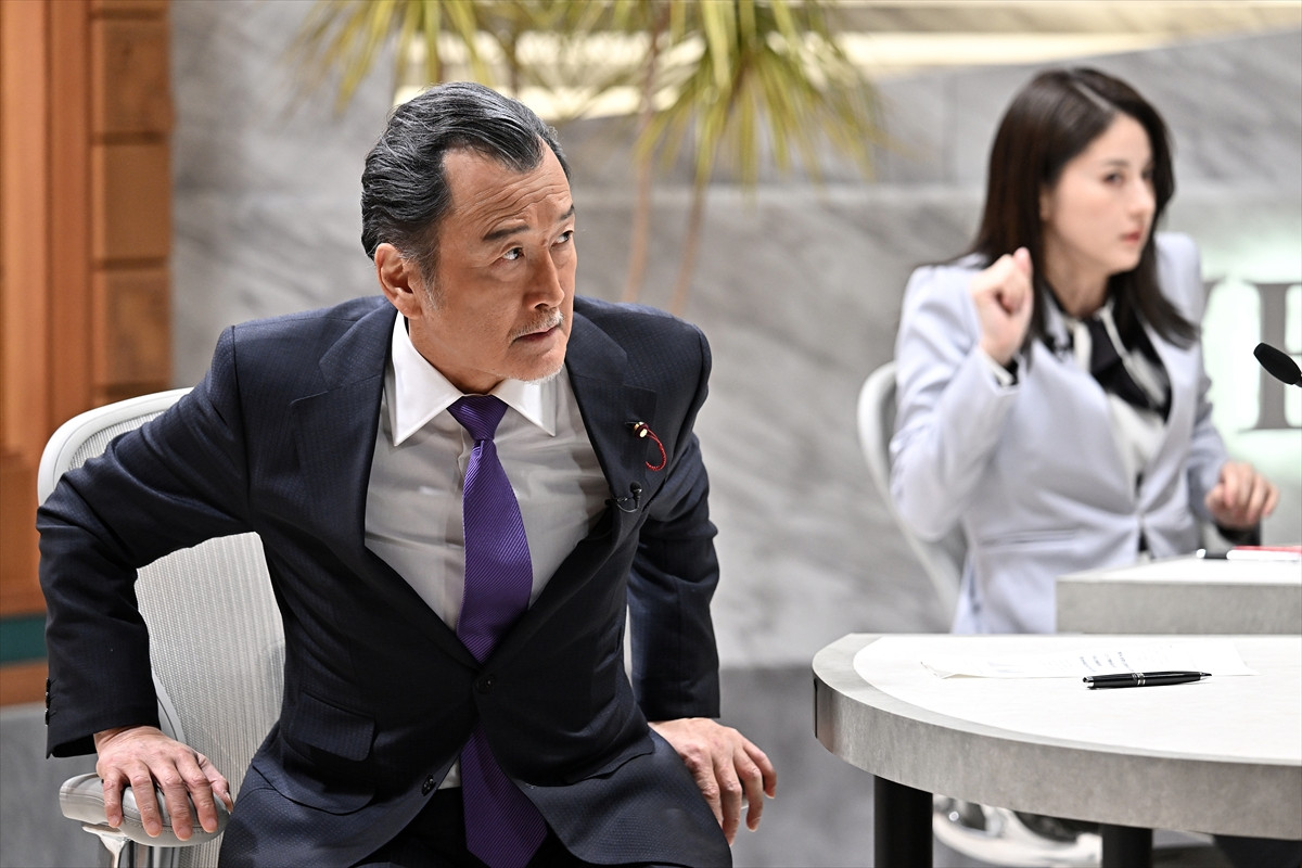 福山雅治×大泉洋『ラストマン』SP今夜放送！　東京爆破予告＆テレビスタジオ立てこもり事件に無敵のバディが挑む