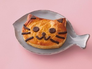 20250125「2月22日は猫の日 ぎゅっと、にゃんこ。」