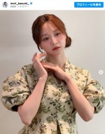 森香澄、華やかワンピースドレス姿を披露