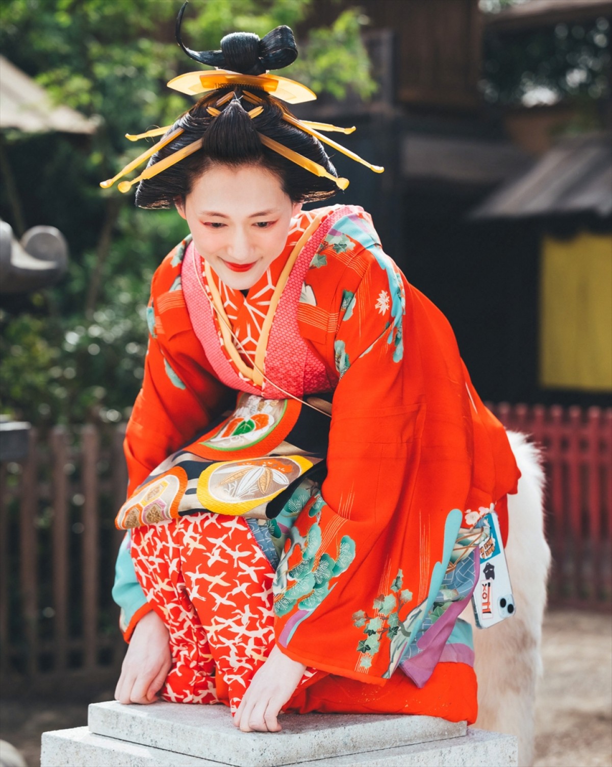 綾瀬はるか、大河ドラマ『べらぼう』語りだけでなく出演も！　九郎助稲荷役で花魁はじめ様々な姿で登場