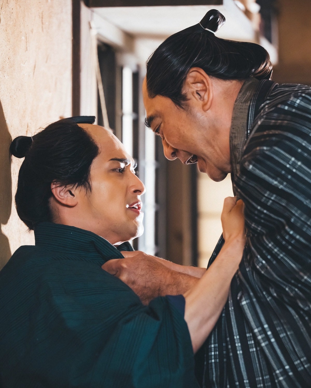 『べらぼう』第3回　“重三郎”横浜流星、本作りにのめり込み“駿河屋”高橋克実の怒りを買う