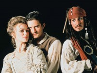 オーランド・ブルーム、『パイレーツ・オブ・カリビアン』元恋人役の映画批判に反応