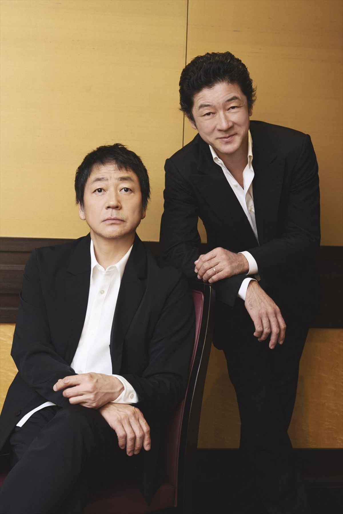 浅野忠信＆大森南朋、“お笑い将軍”を前に挑んだ全力コメディ　「光栄」も、「かなり悩みました」