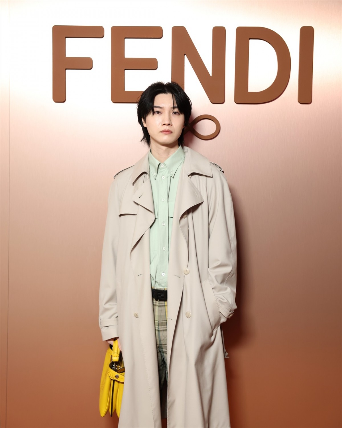 Snow Man・目黒蓮、TWICE・MINAら、世界各国のセレブが「フェンディ」秋冬コレクションに参加！
