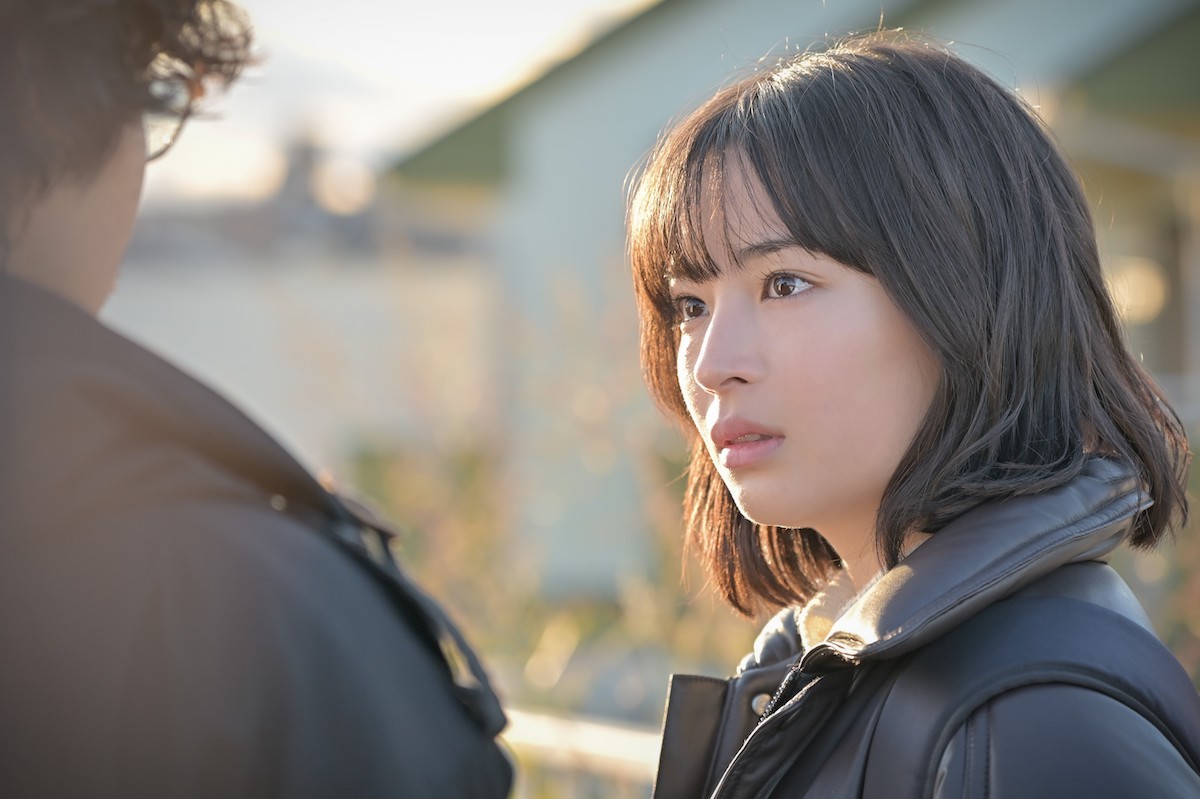 『クジャクのダンス、誰が見た？』第3話“心麦”広瀬すず、“神井”磯村勇斗に協力した裏切り者の存在を知る