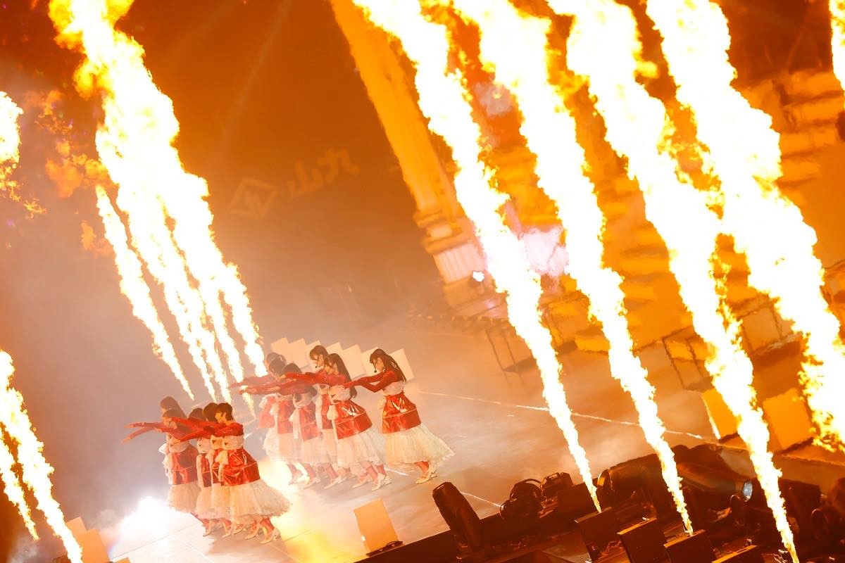 乃木坂46・与田祐希、地元・福岡で卒業コンサート　卒業メンバーの大園桃子もサプライズ出演