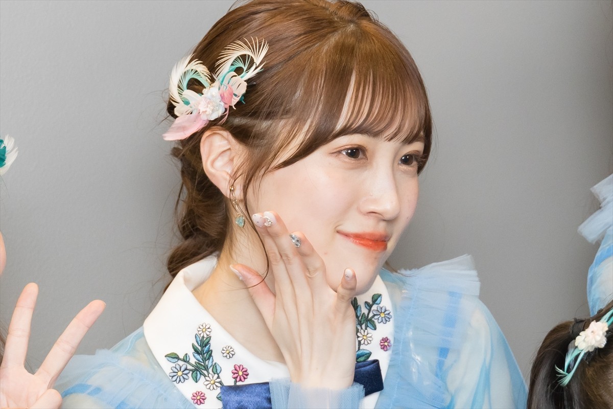 AKB48グループがライブで共演　卒業控える村山彩希と坂本愛玲菜が涙「『自分は本当に卒業するんだな』と」