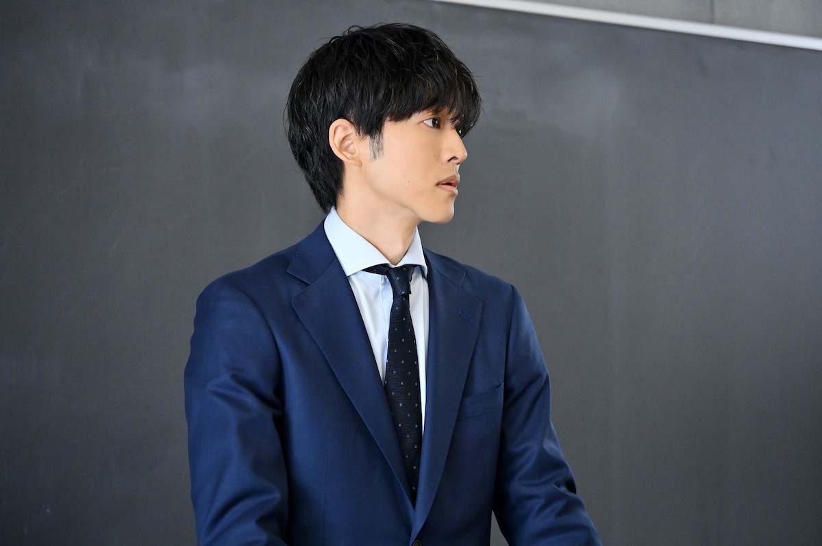 『御上先生』第5話　“御上”松坂桃李が再び、殺人犯“弓弦”堀田真由と面会