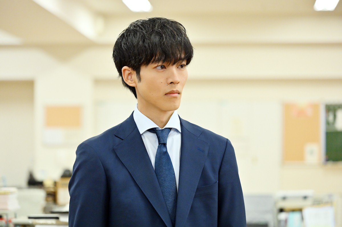 『御上先生』第4話　“是枝”吉岡里帆、隣徳学院に届いた怪文書の答えにたどり着く