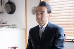 土曜ドラマ『地震のあとで』第1話「UFOが釧路に降りる」に出演する吹越満