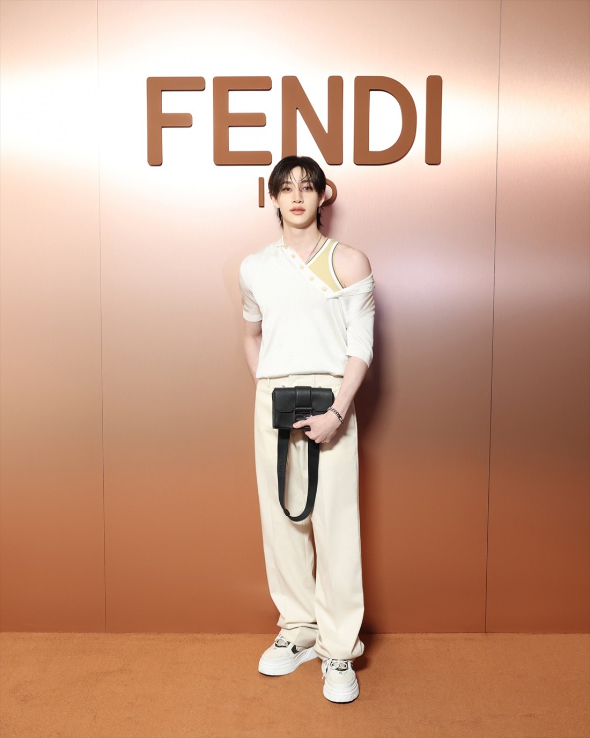 Snow Man・目黒蓮、TWICE・MINAら、世界各国のセレブが「フェンディ」秋冬コレクションに参加！