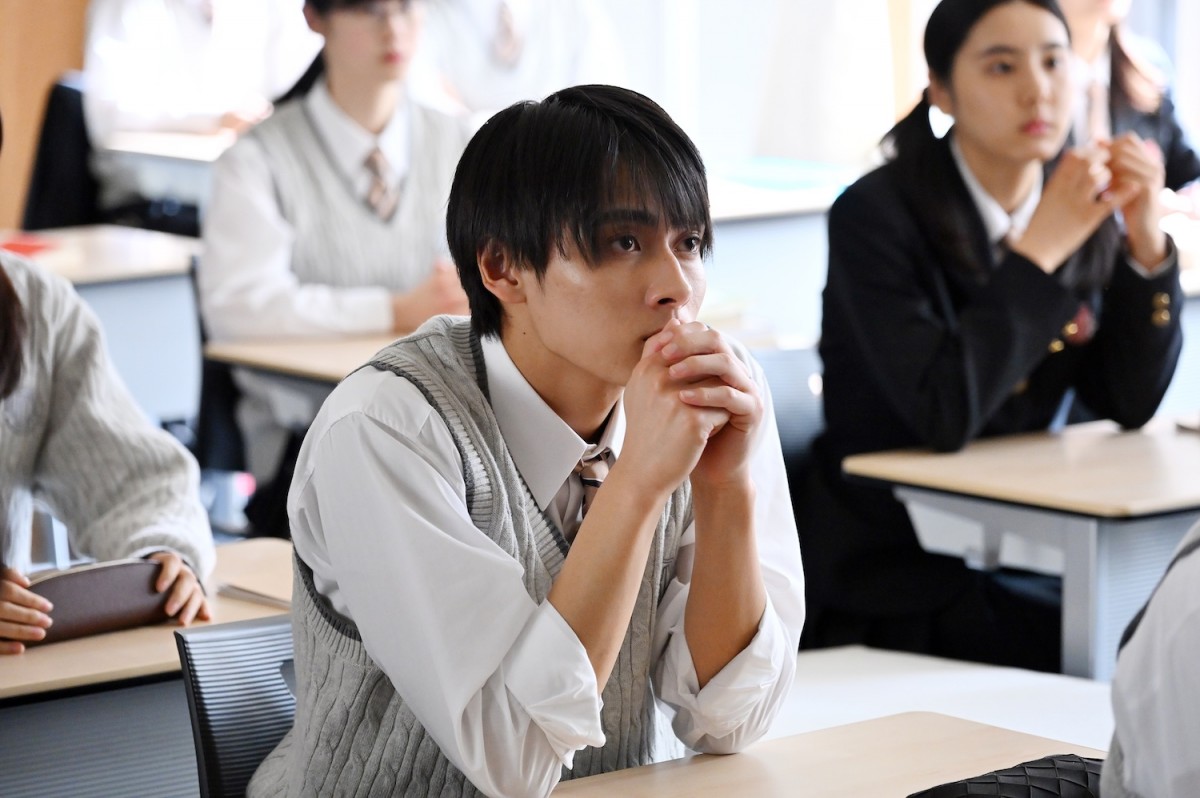 『御上先生』第7話　“御上”松坂桃李、“椎葉”吉柳咲良を心配する生徒たちに“ある問題”を提起