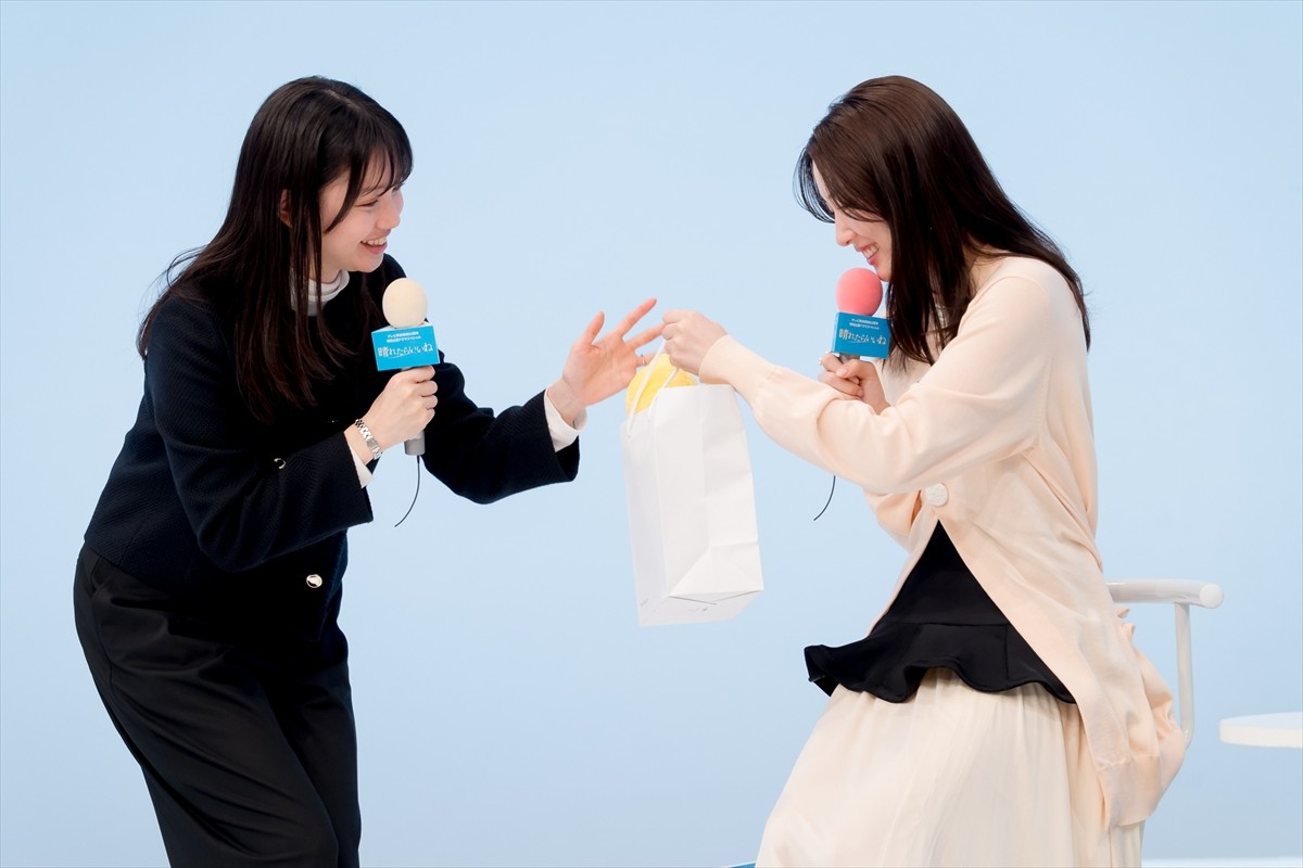 永野芽郁＆芳根京子、お互いに愛を伝える「出会えてよかった」