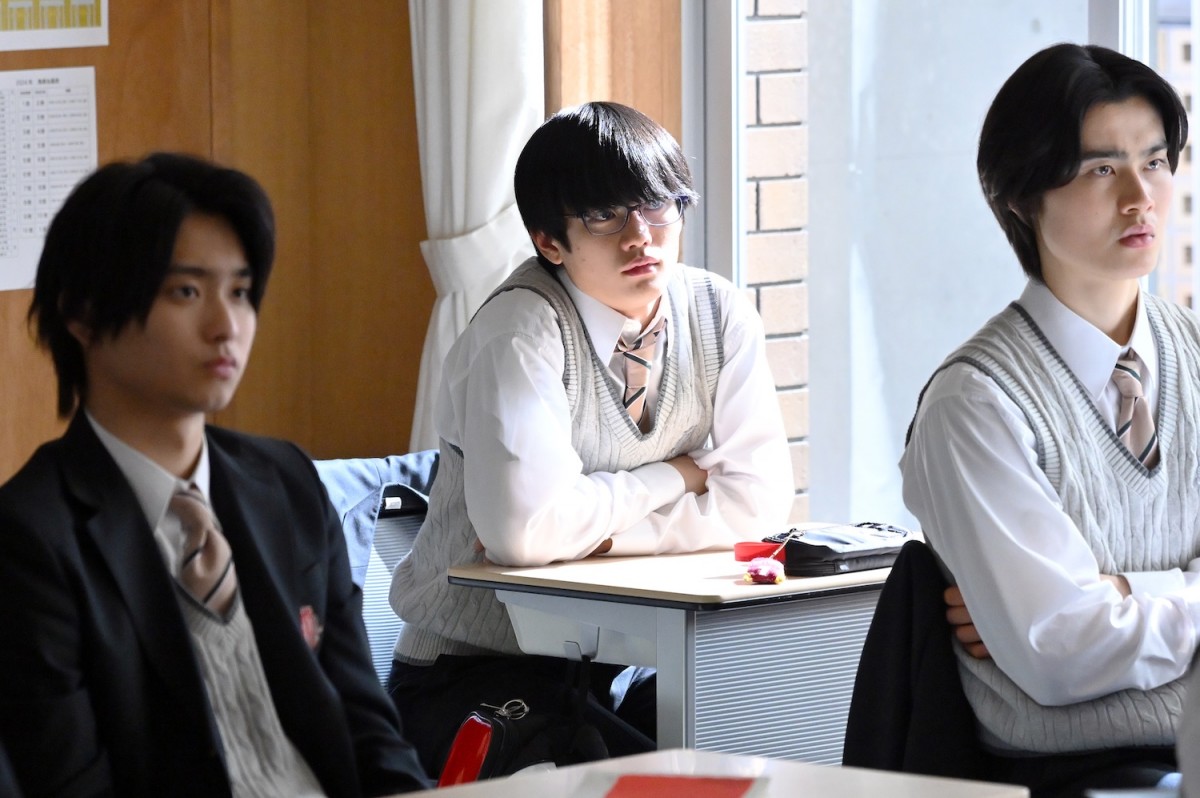 『御上先生』第7話　“御上”松坂桃李、“椎葉”吉柳咲良を心配する生徒たちに“ある問題”を提起