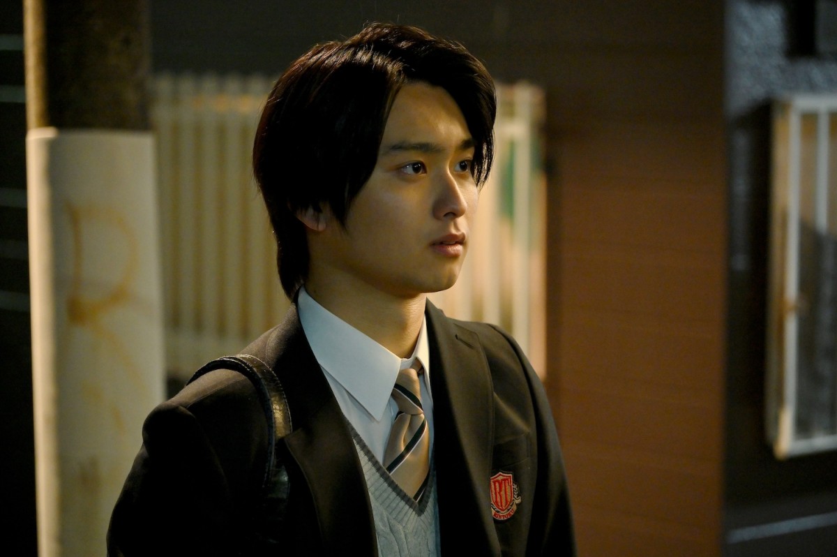 『御上先生』第8話　3年2組生徒たち、帰還命令が下された“御上”松坂桃李を救うために奮闘