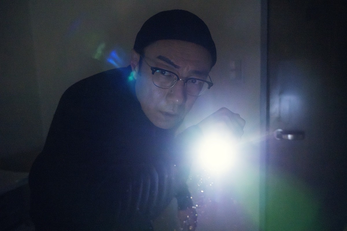 『ホットスポット』宇宙人“高橋”角田晃広、超能力者にまさかの反応　ネット爆笑「顔見てwww」「めっちゃ好き笑」