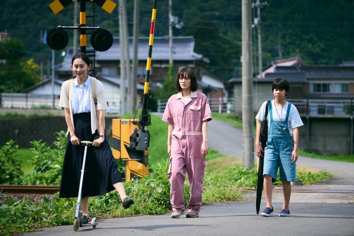 映画『ルート29』U‐NEXTで配信開始！　綾瀬はるか×『こちらあみ子』森井勇佑監督がタッグを組んだロードムービー
