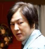 ドラマ『夫よ、死んでくれないか』に出演する塚本高史
