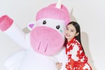 （左から）ぺがさすちゃん、高石あかり