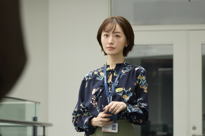 ドラマ『人事の人見』第4話より