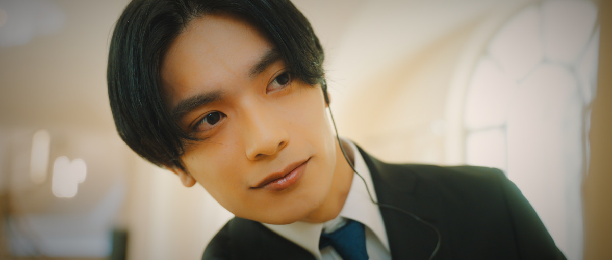 なにわ男子・高橋恭平がウェディングプランナーの後輩として働いていたら？――妄想を本人で完全ドラマ化！　『真夜中の社内恋愛』第2弾、4.18放送