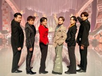 ミュージカル『ジャージー・ボーイズ』キャストの（左から）大山真志、藤岡正明、中川晃教、花村想太、小林唯、東啓介