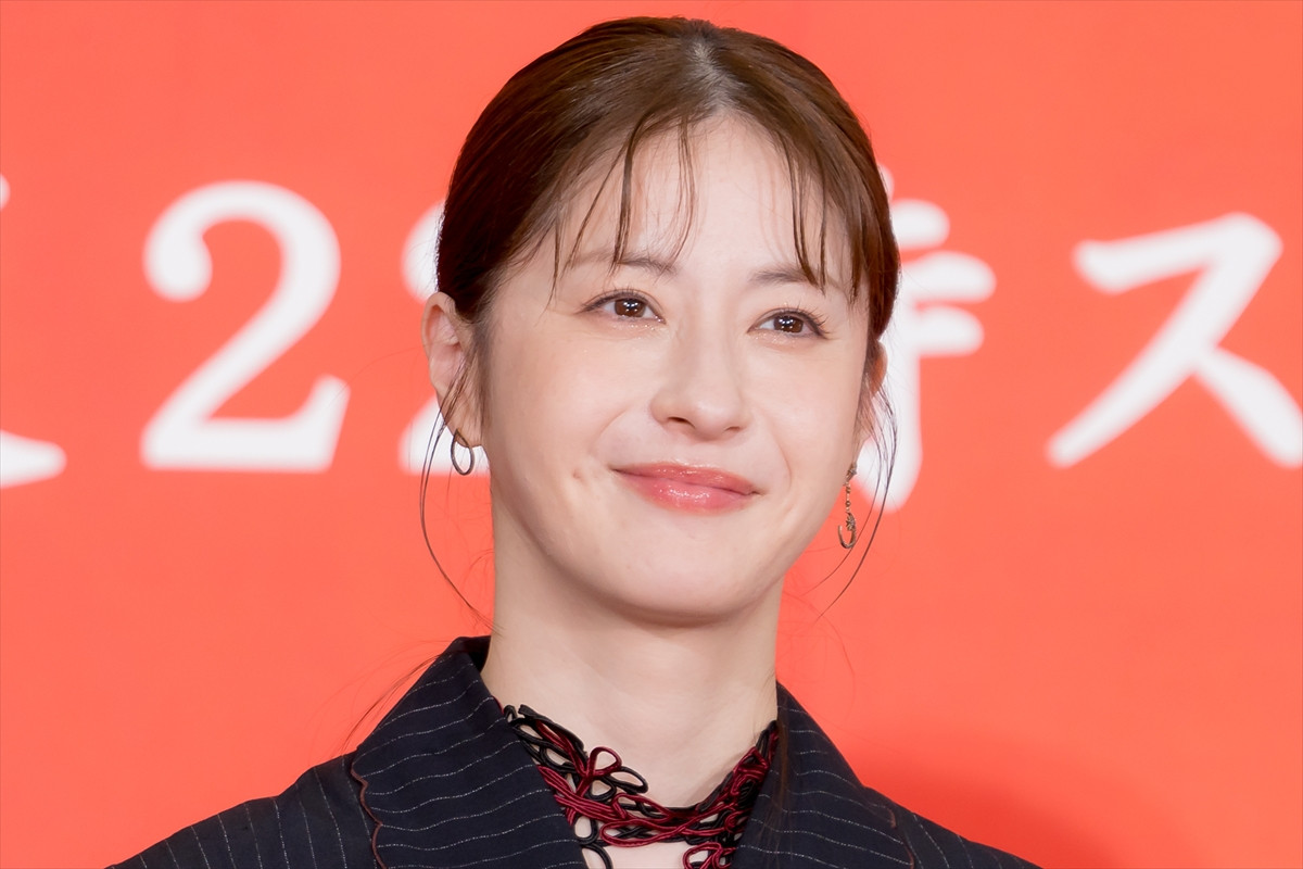 佐野晶哉、座長の松本若菜は「かっこいいし頼もしい」　現場での気遣いも明かす