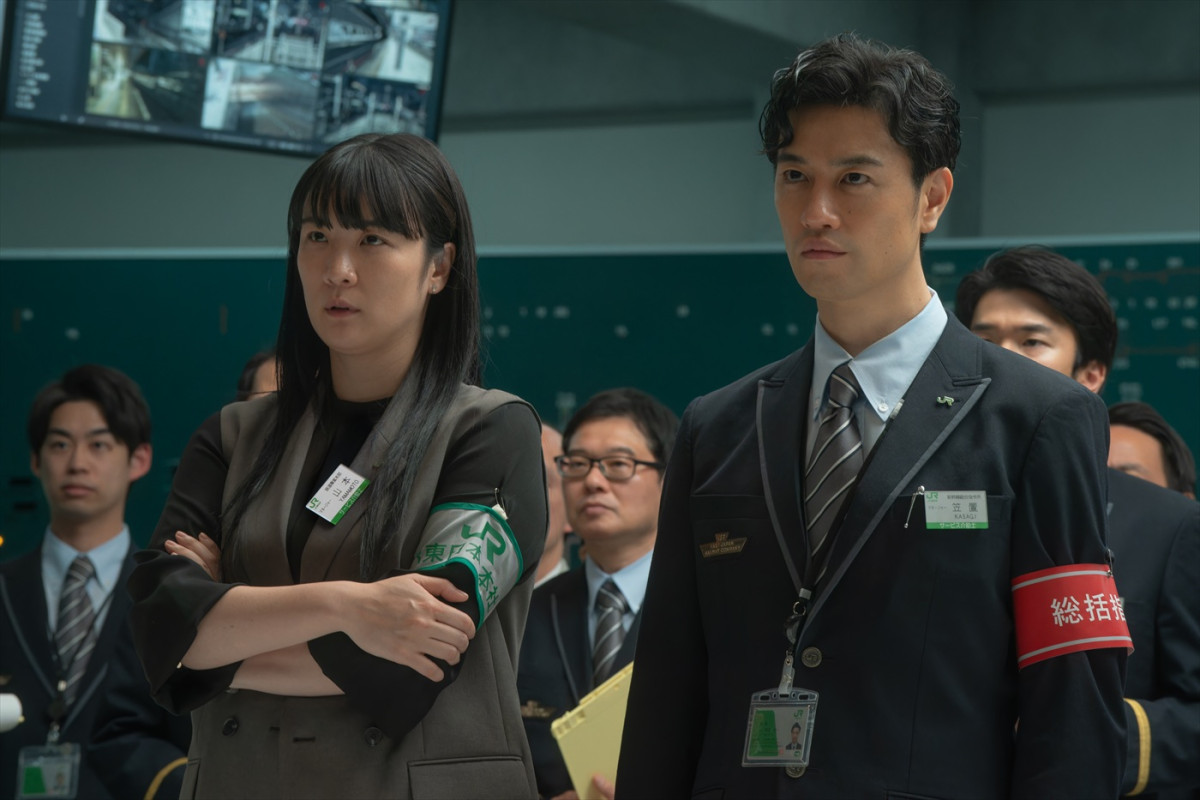草なぎ剛主演『新幹線大爆破』、作品の魅力をひもとく新場面写真＆メイキング写真＆相関図解禁！