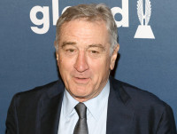ロバート・デ・ニーロの娘がトランスジェンダーであることをカミングアウト