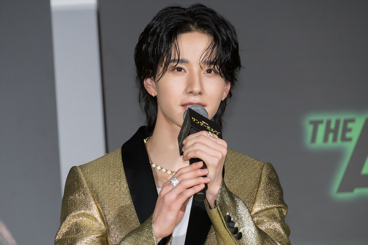 JO1・佐藤景瑚、アメリカでクモに噛まれたと報告　「寝たら、体がこんなになっちゃって」肉体アピール