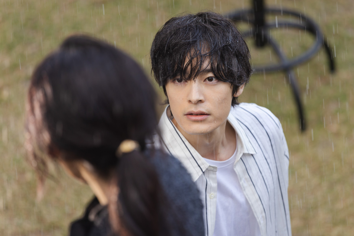 『魔物』第4話　“凍也”塩野瑛久に殴られた“あやめ”麻生久美子、自分の気持ちと葛藤