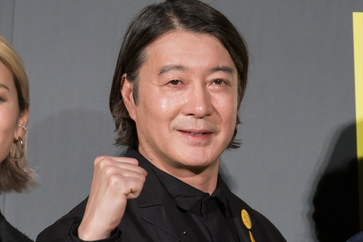 JO1・佐藤景瑚、アメリカでクモに噛まれたと報告　「寝たら、体がこんなになっちゃって」肉体アピール