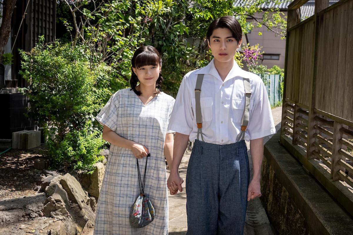 『波うららかに、めおと日和』第3話　“なつ美”芳根京子＆“瀧昌”本田響矢、テーラーで一生懸命に接客する少年と対面