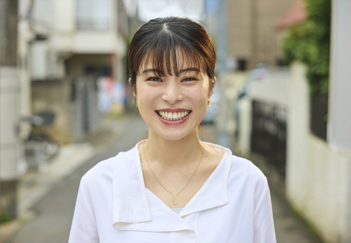 Aぇ! group・小島健、影山優佳、7月期ドラマ『こんばんは、朝山家です。』で先生役！　追加キャスト発表