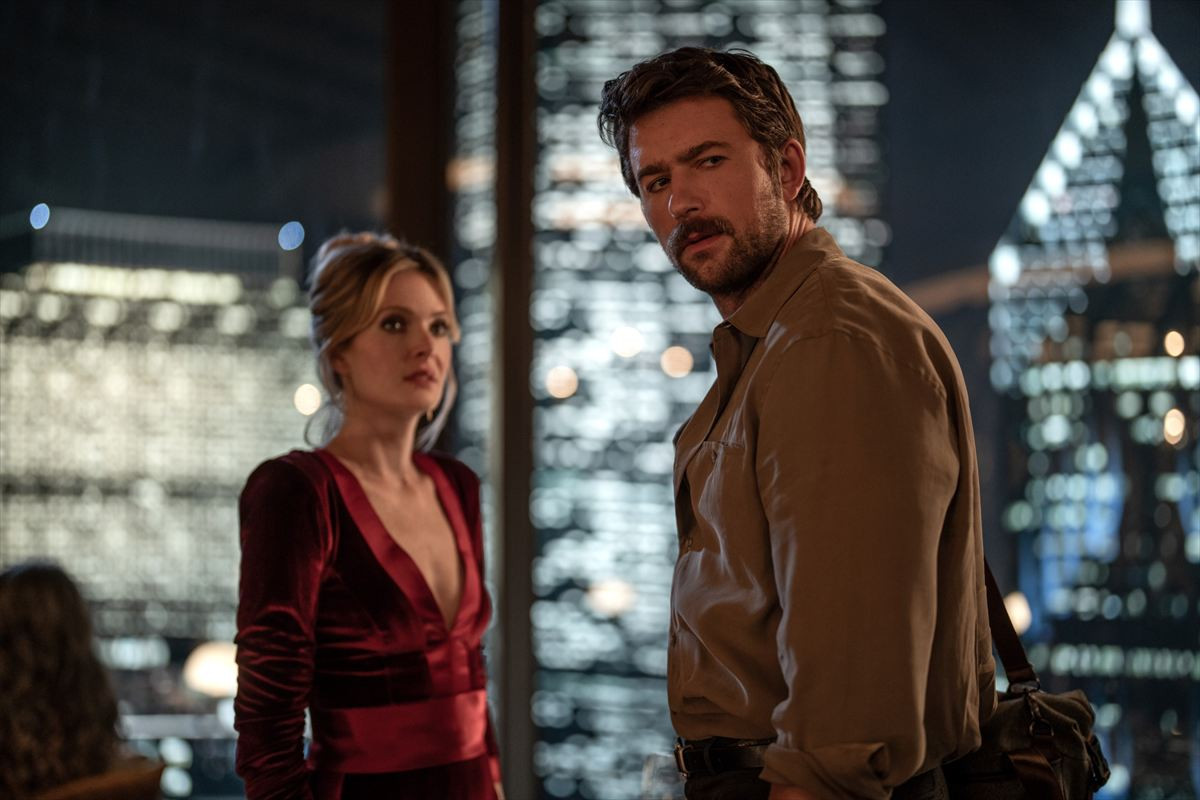 半径15m以内が全員容疑者――極限サスペンススリラー『DROP』7.11日本公開決定　予告＆ポスター解禁