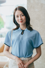 ドラマ『彩香ちゃんは弘子先輩に恋してる 2nd Stage』に出演する小島梨里杏