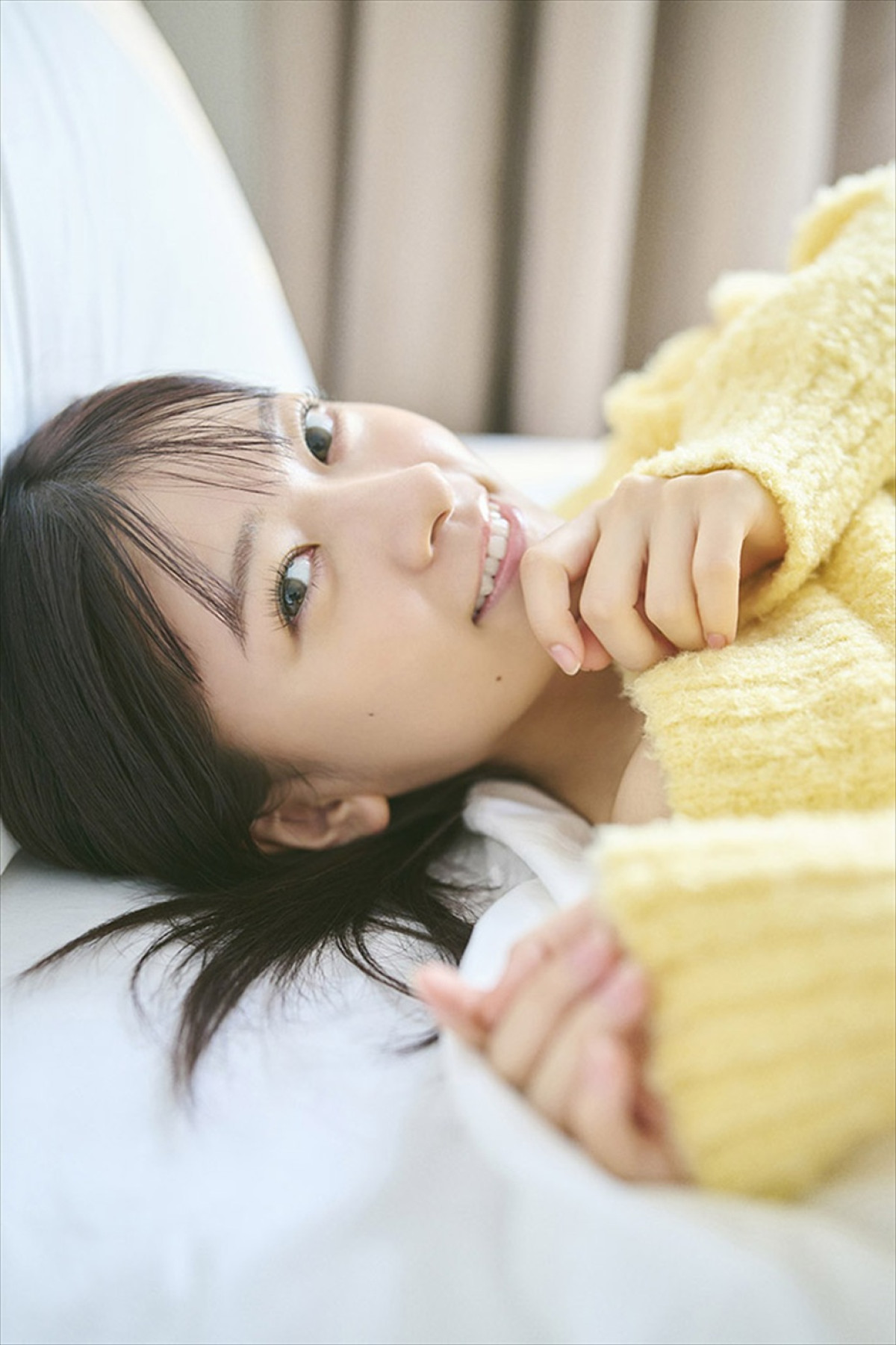 声優・鈴原希実1st写真集、未公開カットで構成されたオールアザー版が本日配信！