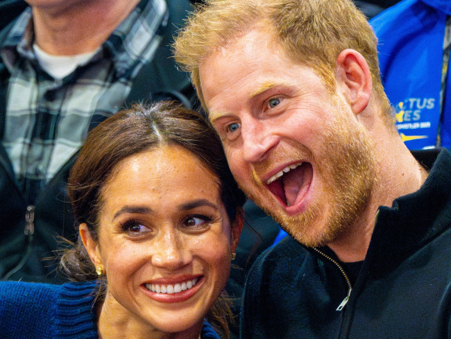 似た境遇にシンパシー!? ヘンリー王子&メーガン妃、両親と不仲のブルックリン・ベッカム夫妻を自宅に招待