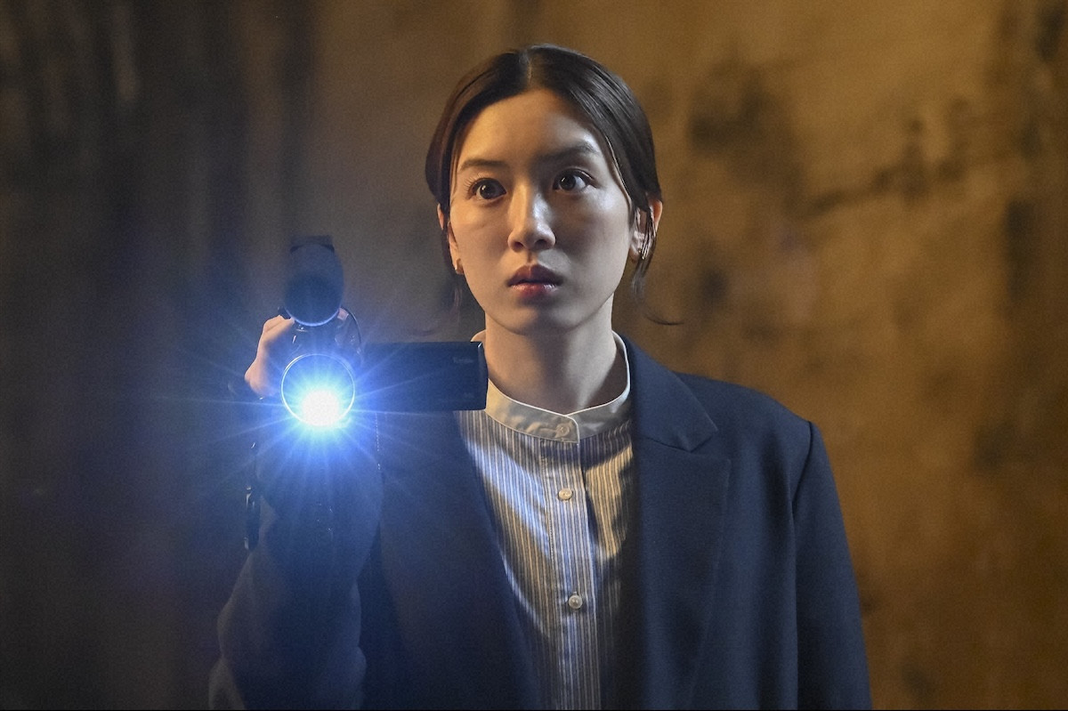 『キャスター』第8話　“進藤”阿部寛、大規模な山火事が発生した原子力関連施設が集中する村で取材を敢行