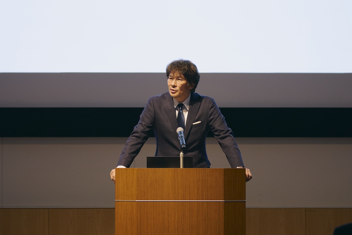 『イグナイト』ベテラン俳優、“謎の男”好演に称賛続々「渋かっこいい」「どんどんドラマ出て」
