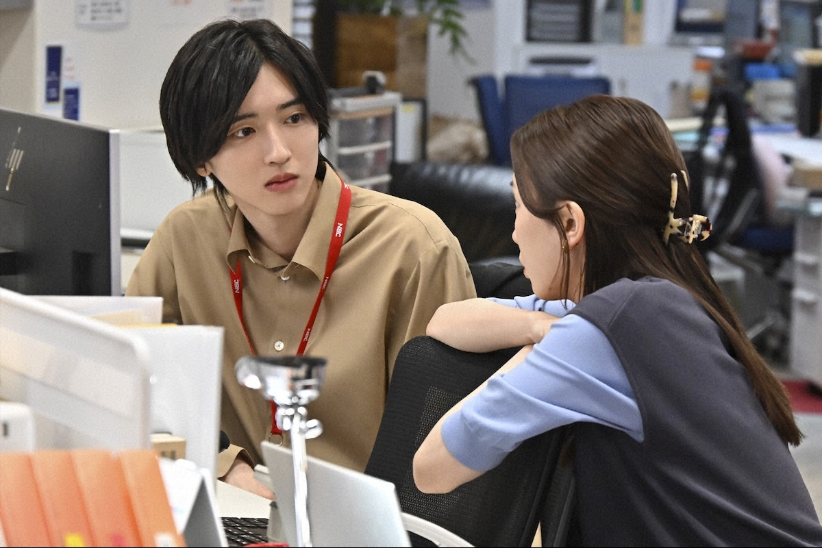 『キャスター』第9話　“進藤”阿部寛、スキャンダル発覚後も取材を継続　番組を揺るがす大事件が発生