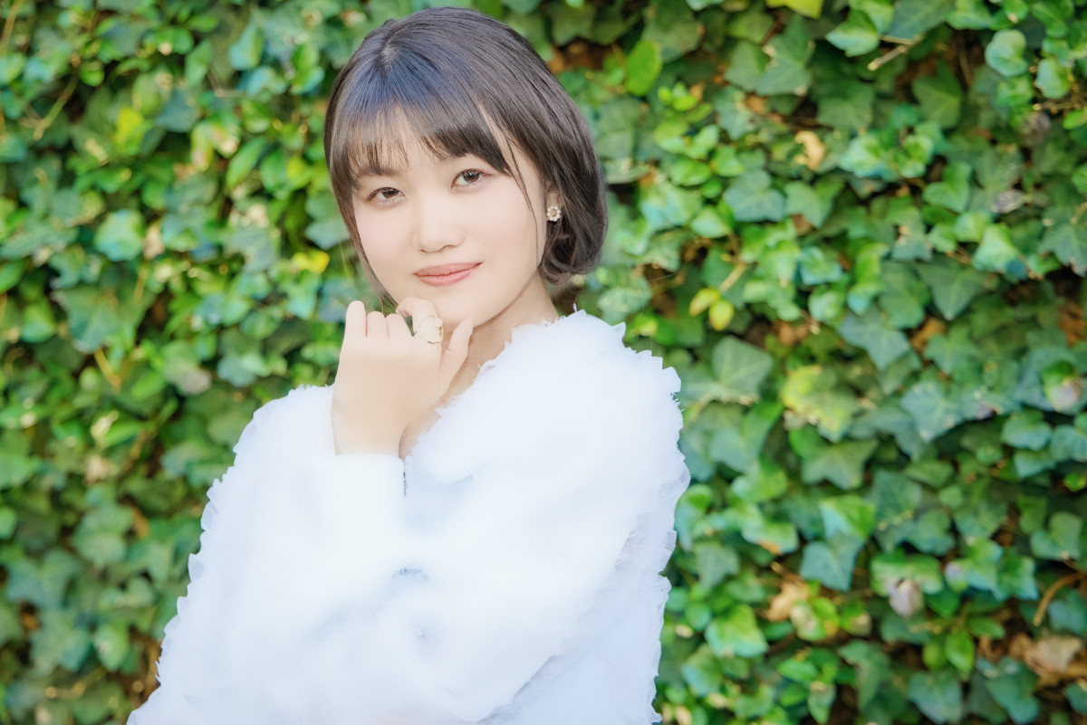 早見沙織が語る『雨と君と』のやさしい世界――癒しと気づきがそっと降り注ぐ日常