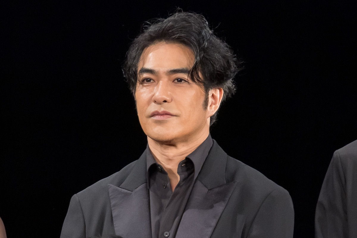 亀梨和也、撮影中に発生した“嵐”に感謝「直系のご先輩ということで来てくださった」