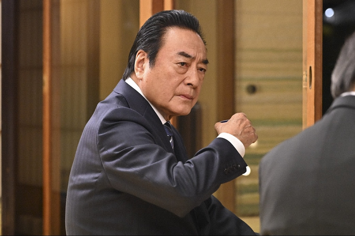 『キャスター』最終回　「2000万じゃ安すぎる」“進藤”阿部寛を驚愕させた意外な人物に反響「カッコいい!!」の声続々（ネタバレあり）