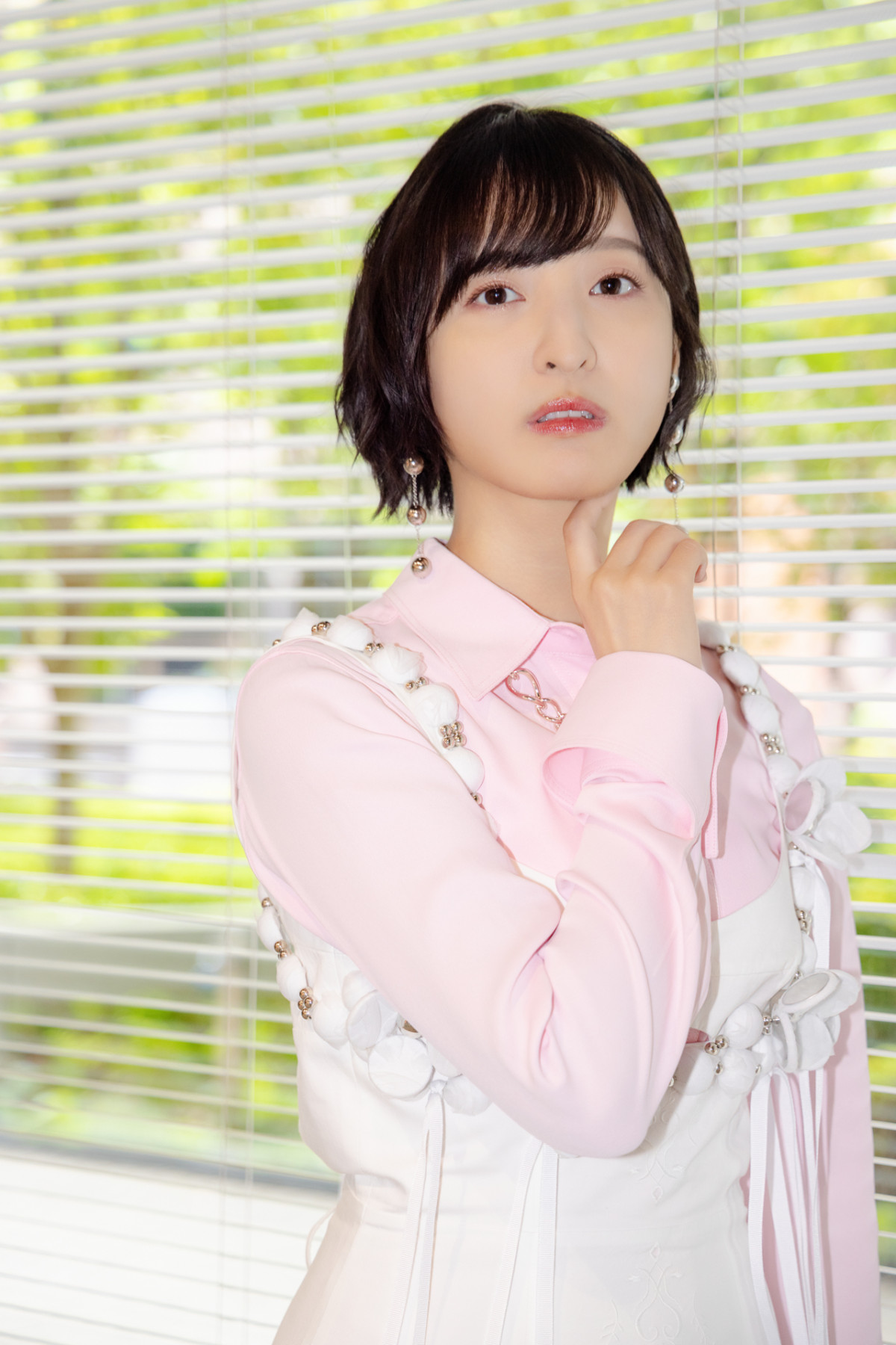 佐倉綾音が語る“信頼”と声の力――誰かを救う、その一言の先にあるもの
