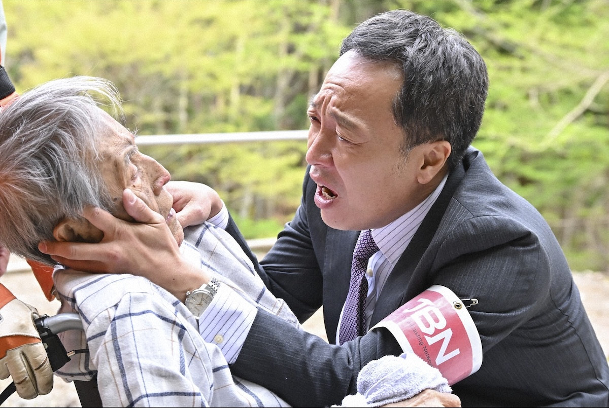 『キャスター』“進藤”阿部寛、降板の危機 ラストで意外な人物が登場「まさか」「鳥肌」(ネタバレあり)
